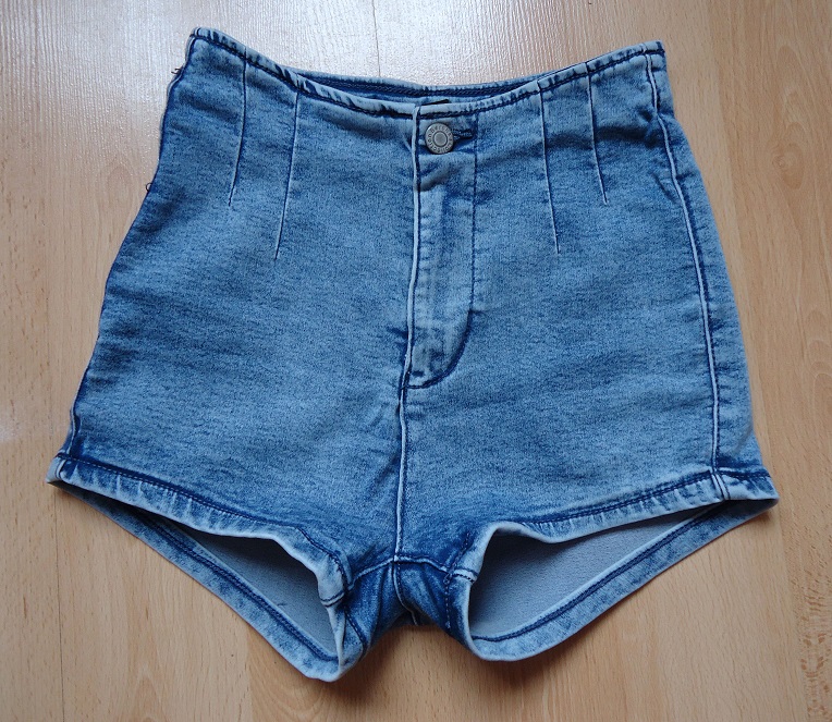 Bershka Jeansowe Szorty Spodenki Wysoki Stan 34 Xs 7110133142 Oficjalne Archiwum Allegro