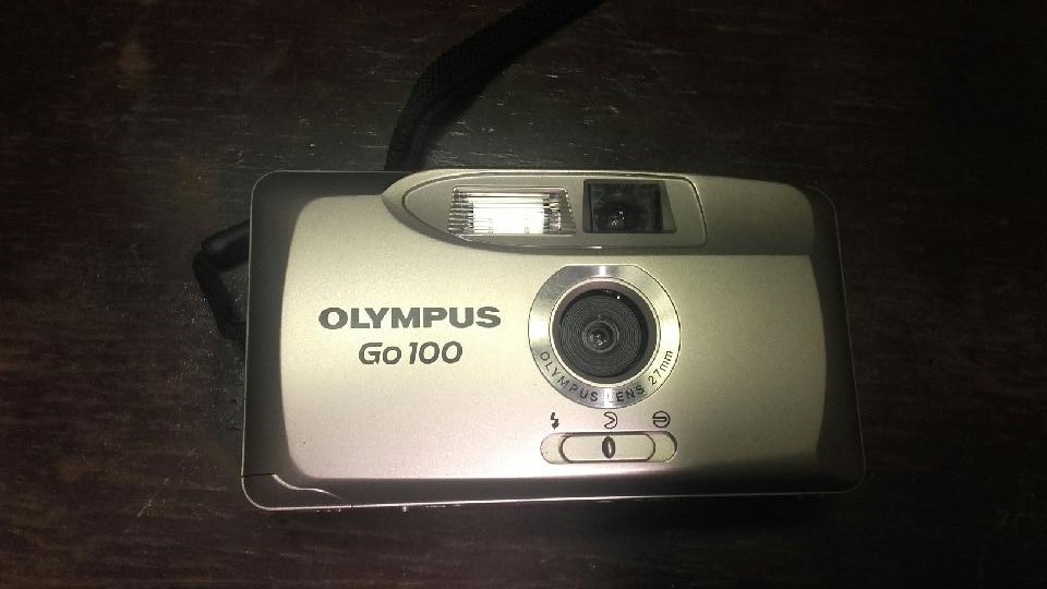 Aparat fotograficzny analogowy Olympus Go 100