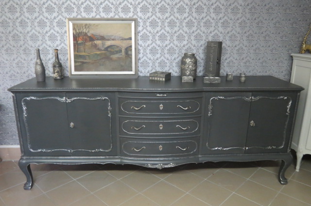 CZARNA MALOWANA KOMODA BUFET LUDWIK W SHABBY CHIC 