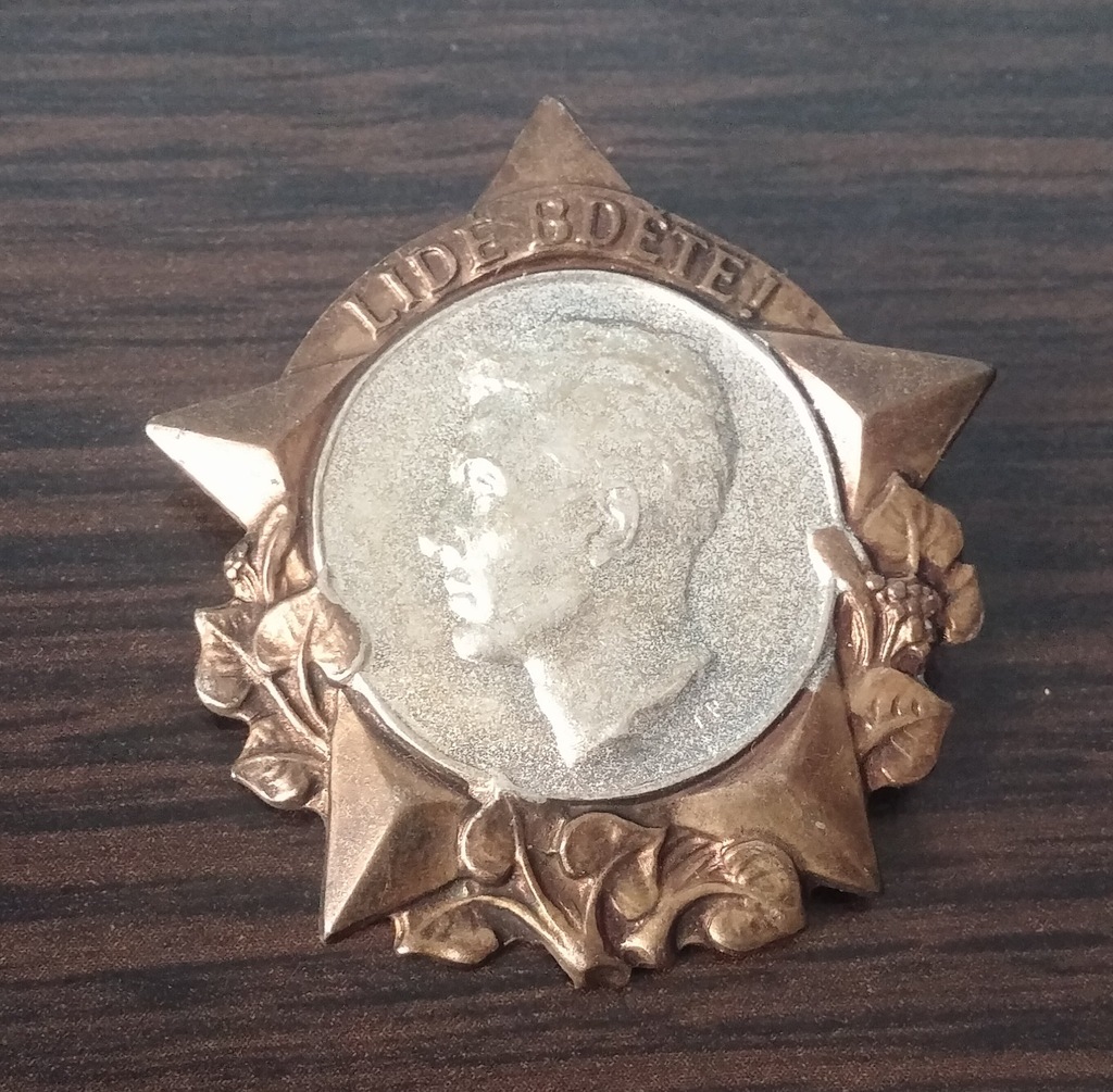 Czeska odznak  LIDE BDETE!