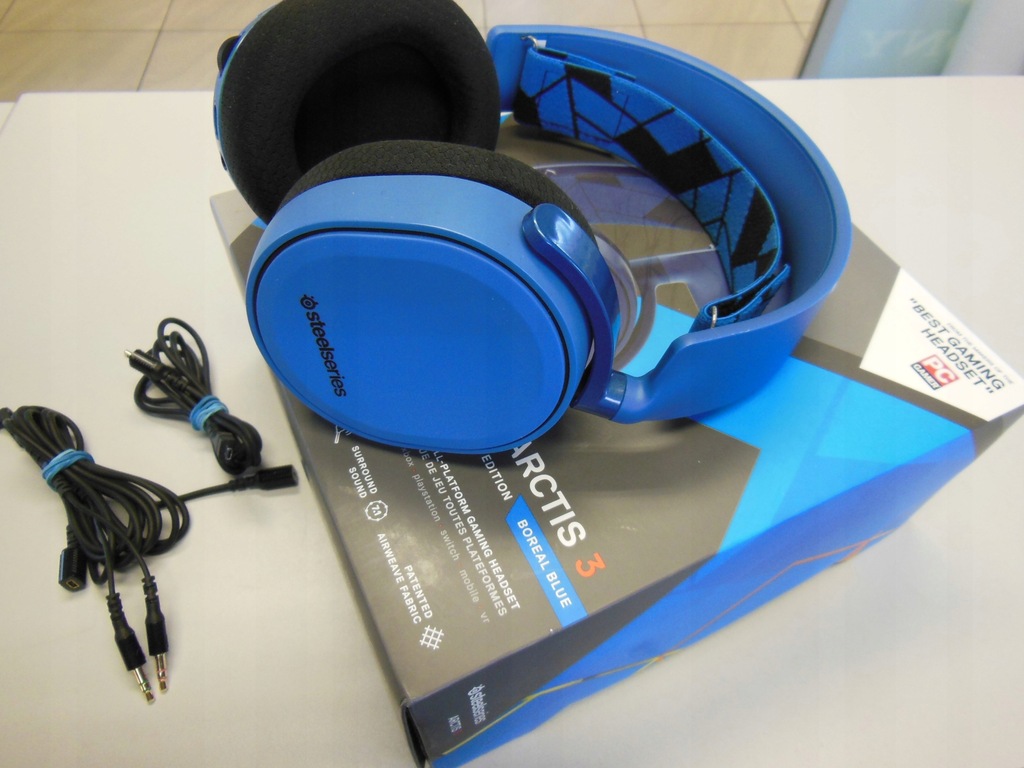 SLUCHAWKI STEELSERIES ARCTIS 3 BOREAL BLUE LIMITED 7546365550