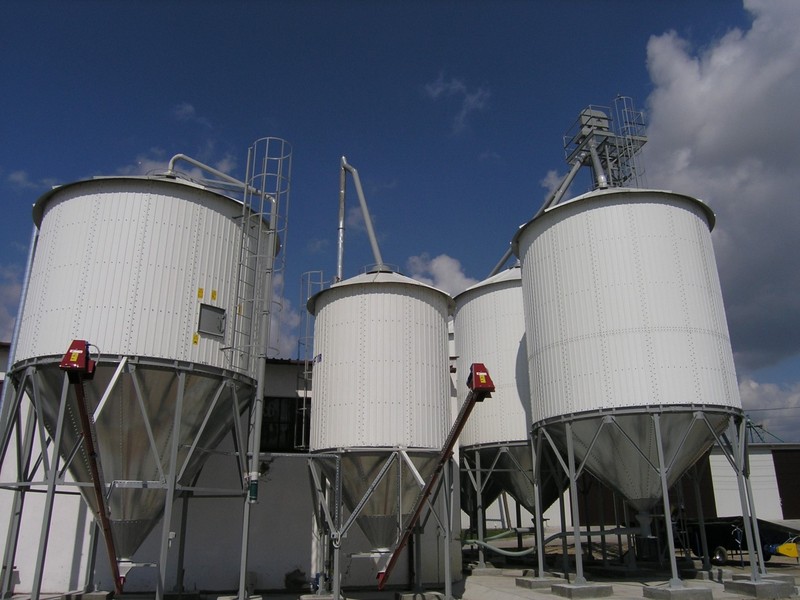 Silos paszowy zbożowy zbiornik 40 m3 Zuptor