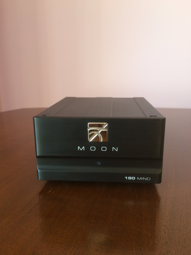 MOON 180 MIND streamer