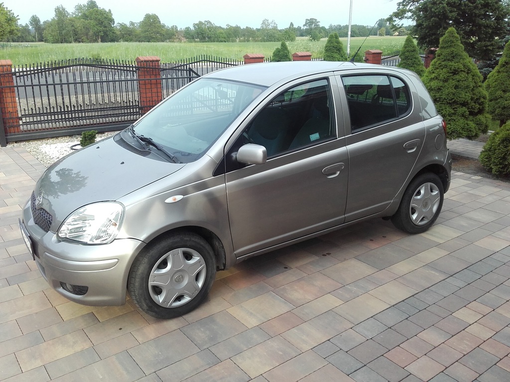 Toyota Yaris 2005 r lift Benzyna