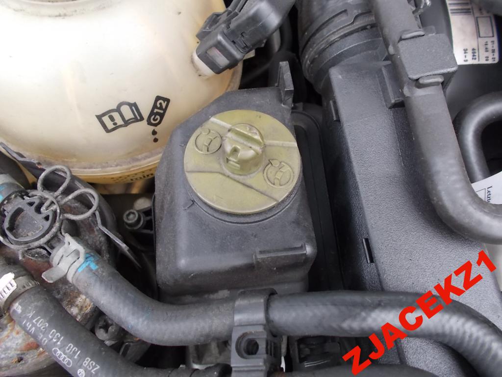 ZBIORNICZEK WSPOMAGANIA VOLKSWAGEN GOLF IV
