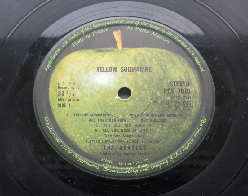 The Beatles *Yello Submarine* MDf UK press Apple