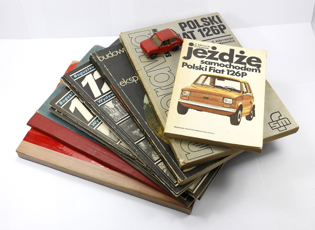 Polski Fiat 126p zestaw 10 książek + PoliToys 1/43