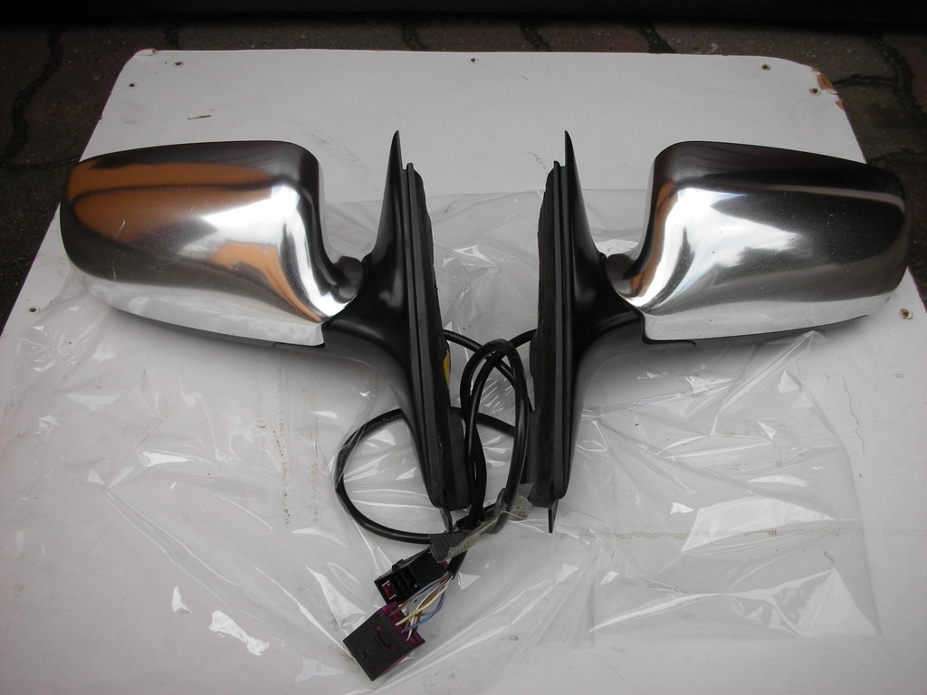 ORYGINAL LUSTERKA CHROM ODLEW AUDI A8 D2 W12 LIFT
