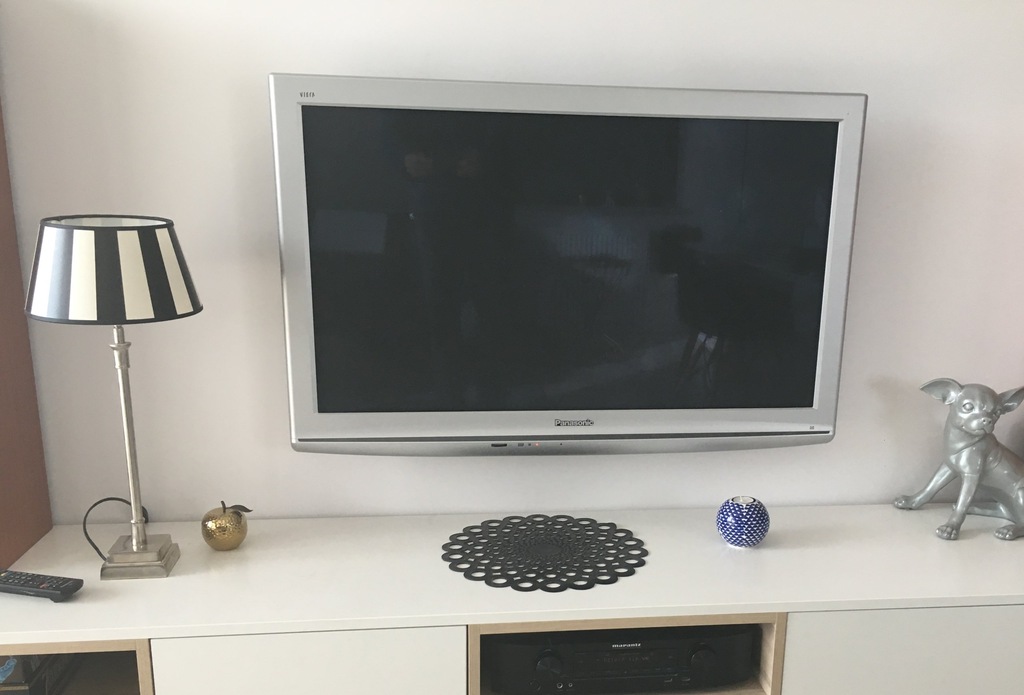 Telewizor plazmowy 42" Panasonic Full HD