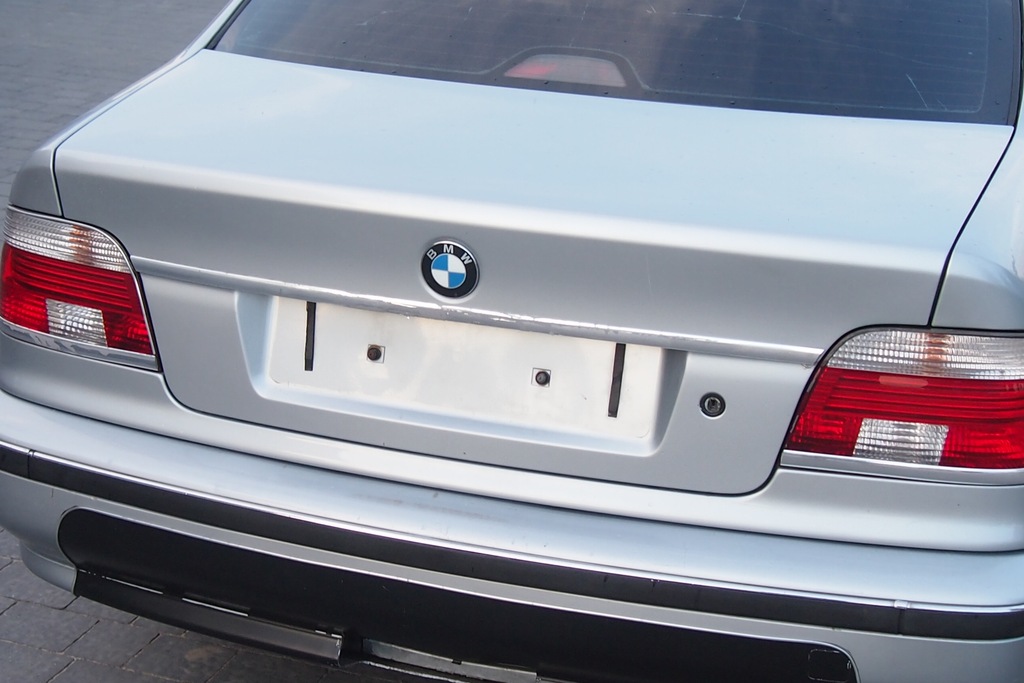 KLAPA TYŁ TYLNA SEDAN BMW 5 E39 ARKTISSILBER