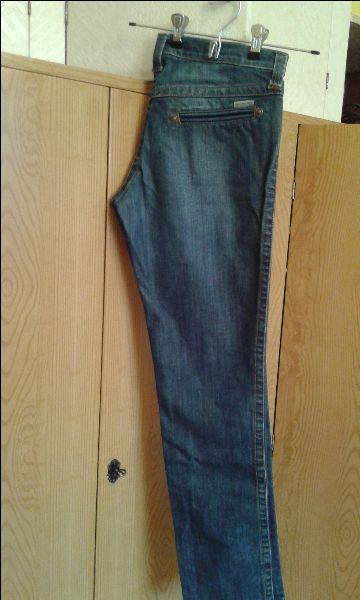 Calvin Klein, jeansy r. 40