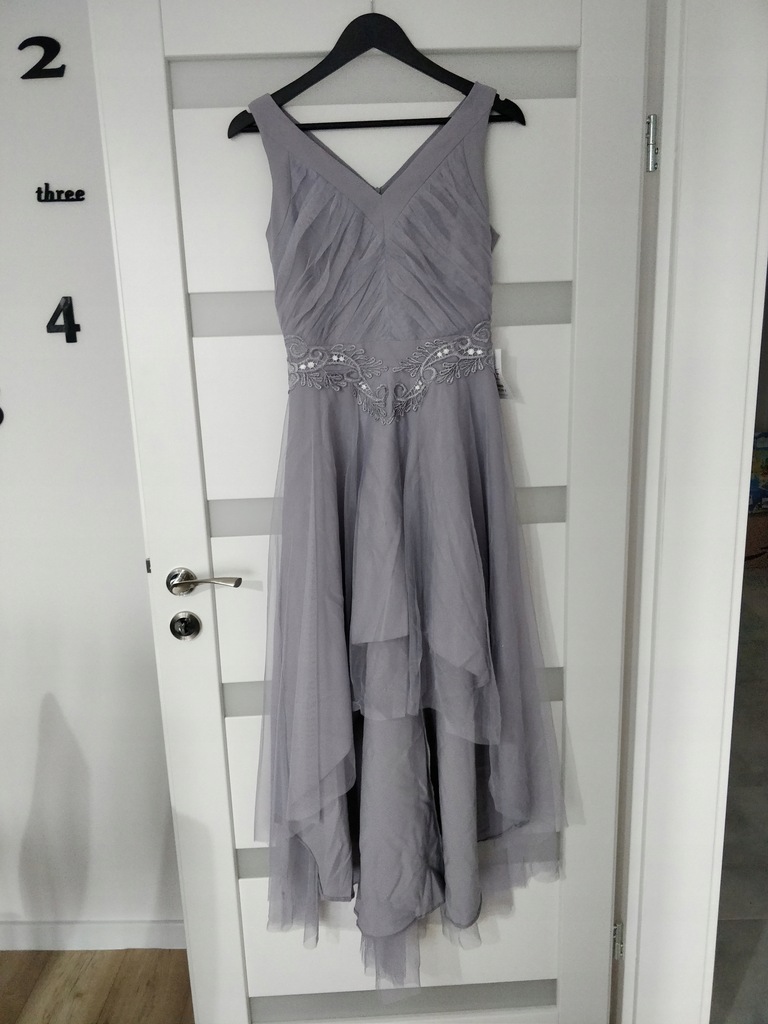 Sukienka SiSi Fashion by Milano w kolorze Silver