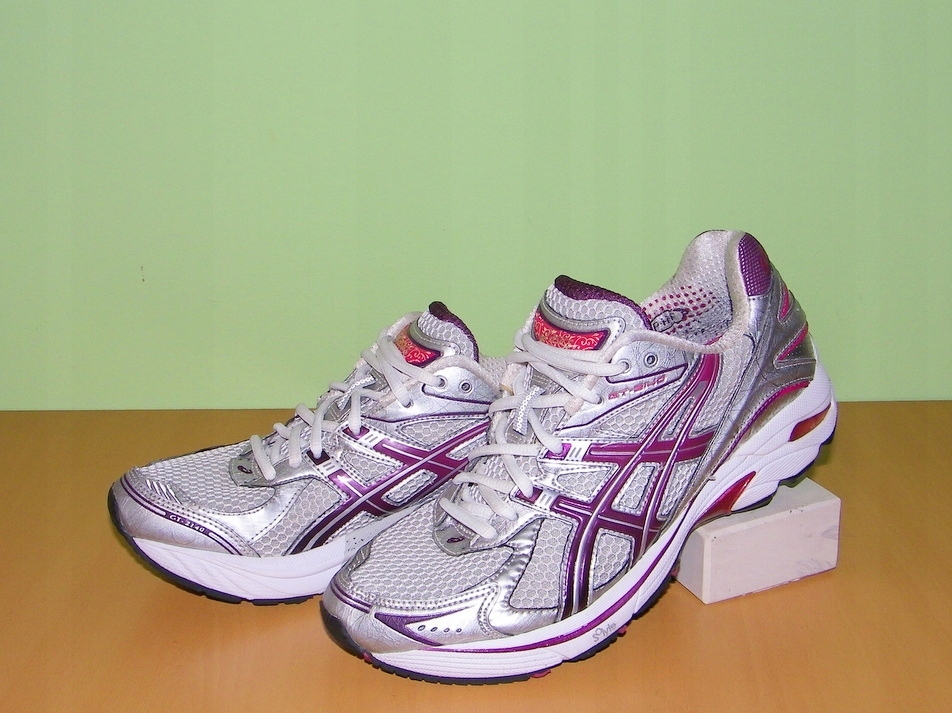 ASICS GEL GT 2140 T954N rozm 40 5 JAK N WKI 7552259247