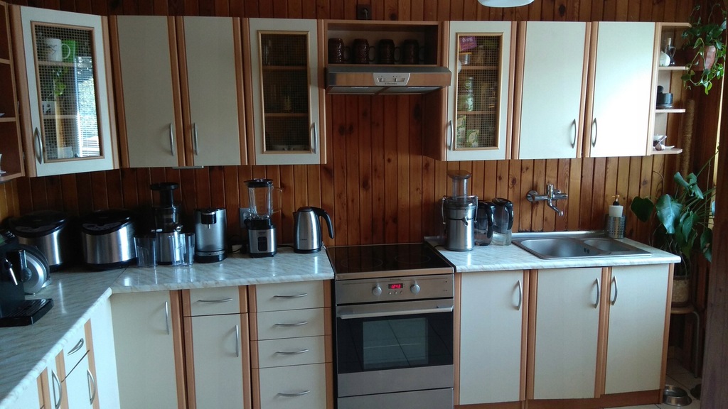 Kuchnia black red white OLA