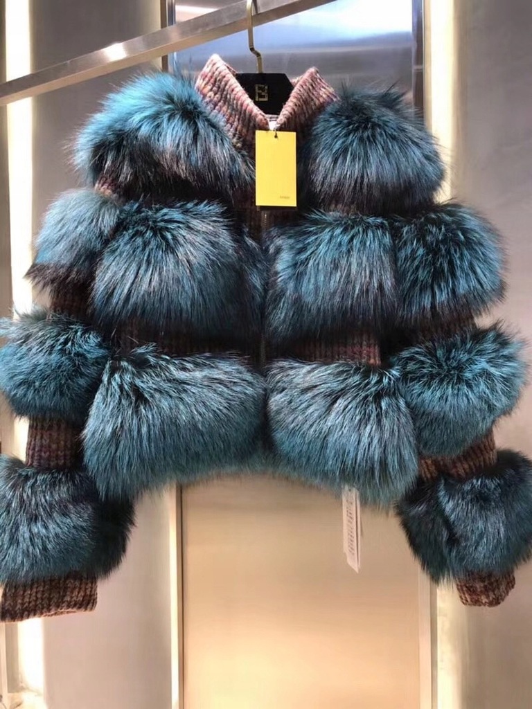 Fendi kurteczka z naturanego futra