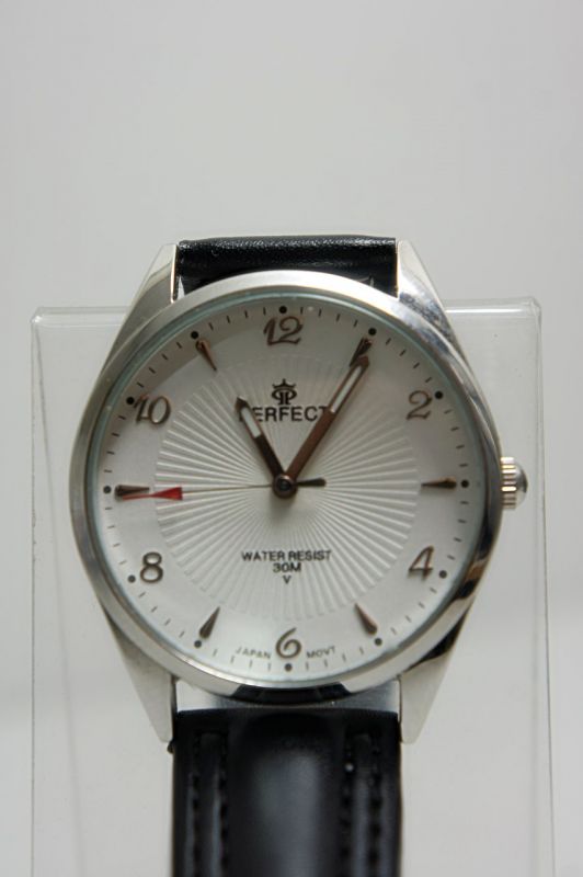 ZEGAREK PERFECT  C530
