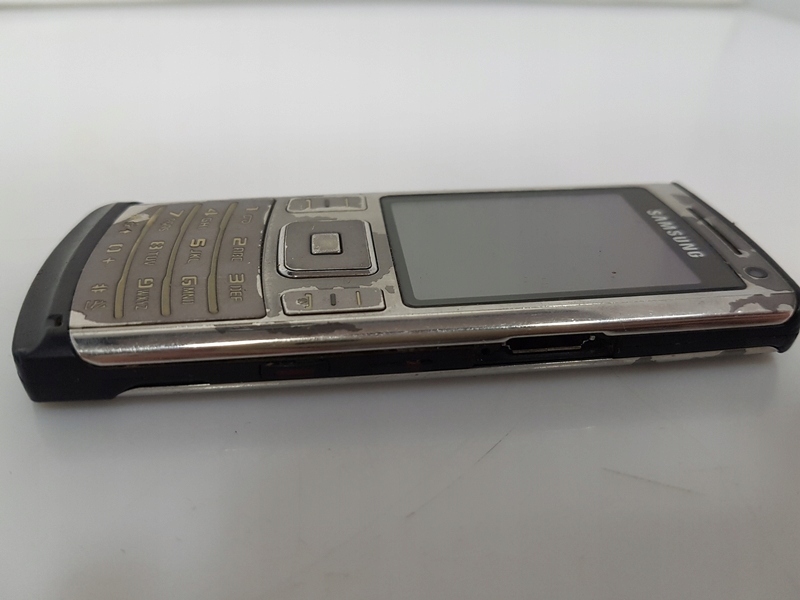 SAMSUNG SGH U800 + ŁADOWARKA, SŁUCHAWKI 7673447201 SAMSUNG SGH U800 + ŁADOWARKA, SŁUCHAWKI 7673447201