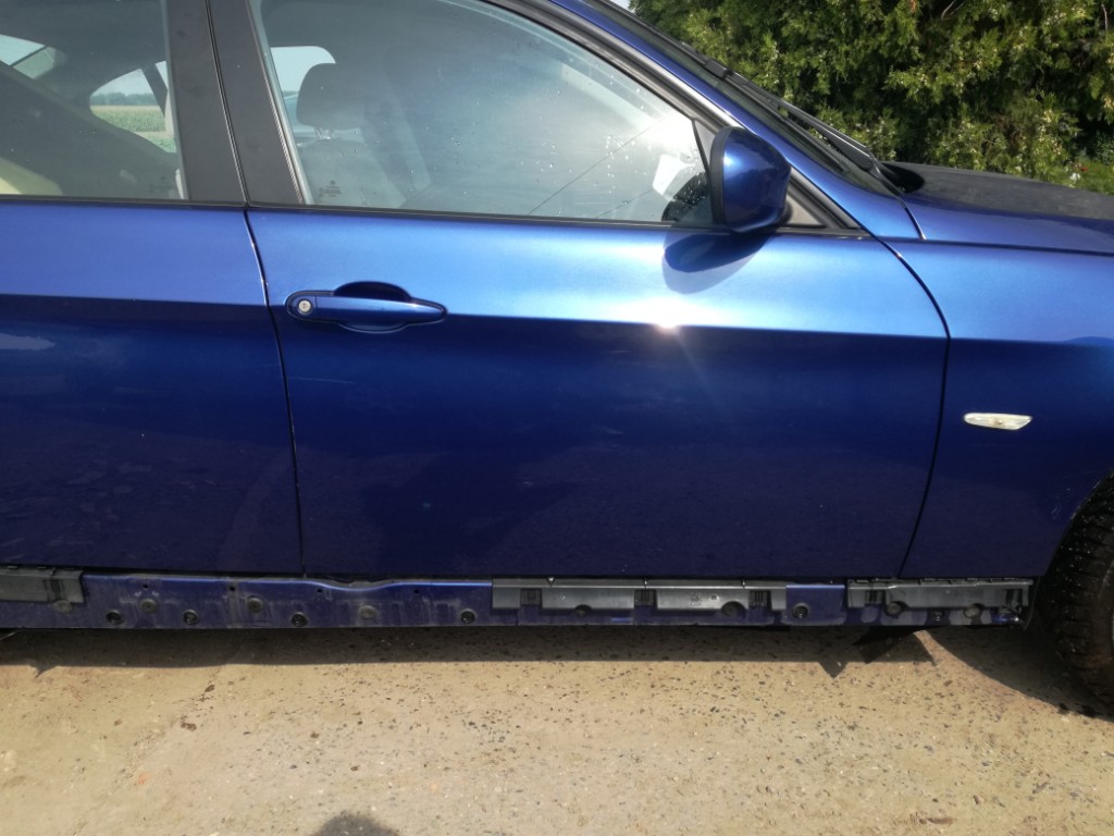 DRZWI PRAWE PRZÓD BMW E90 E91 MONACOBLAU A51