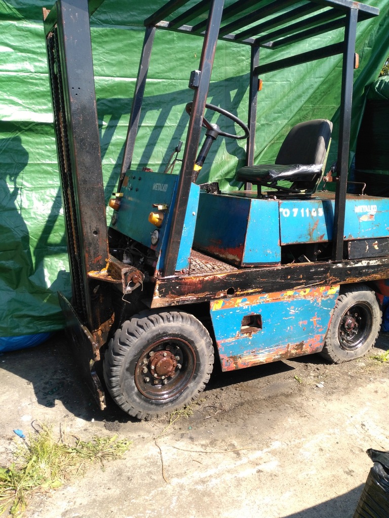 WÓZEK WIDŁOWY GPW ZREMB GLIWICE 3P