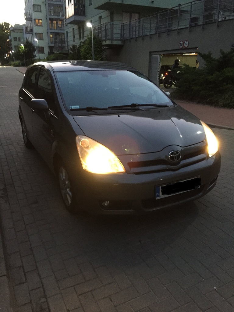 Corolla Verso