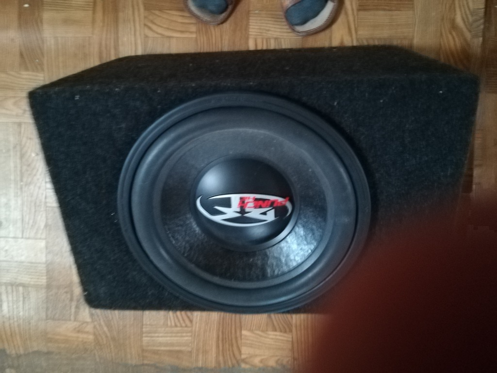 Rockford fosgate punch HE 400 watt ze skrzynią