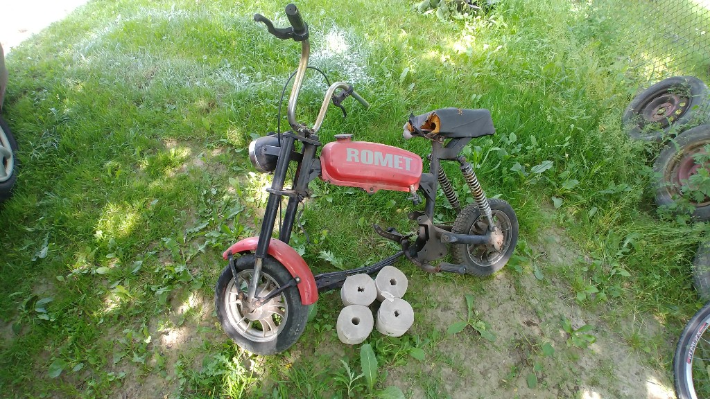 Rama kompletna z papierami motorynka romet opis !!