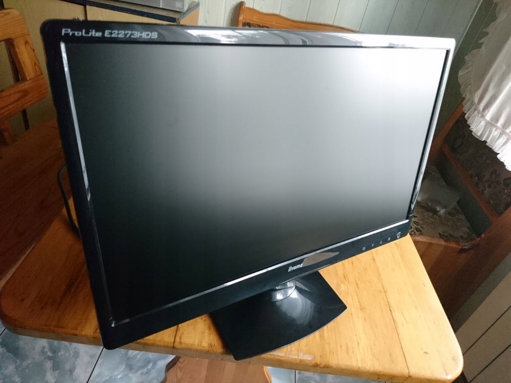 ディスプレイ iiyama E2273HDS ProLite E2273HDS/E2273HDS-B | PLE2273HDS-W1/PLE2273HDS-B1