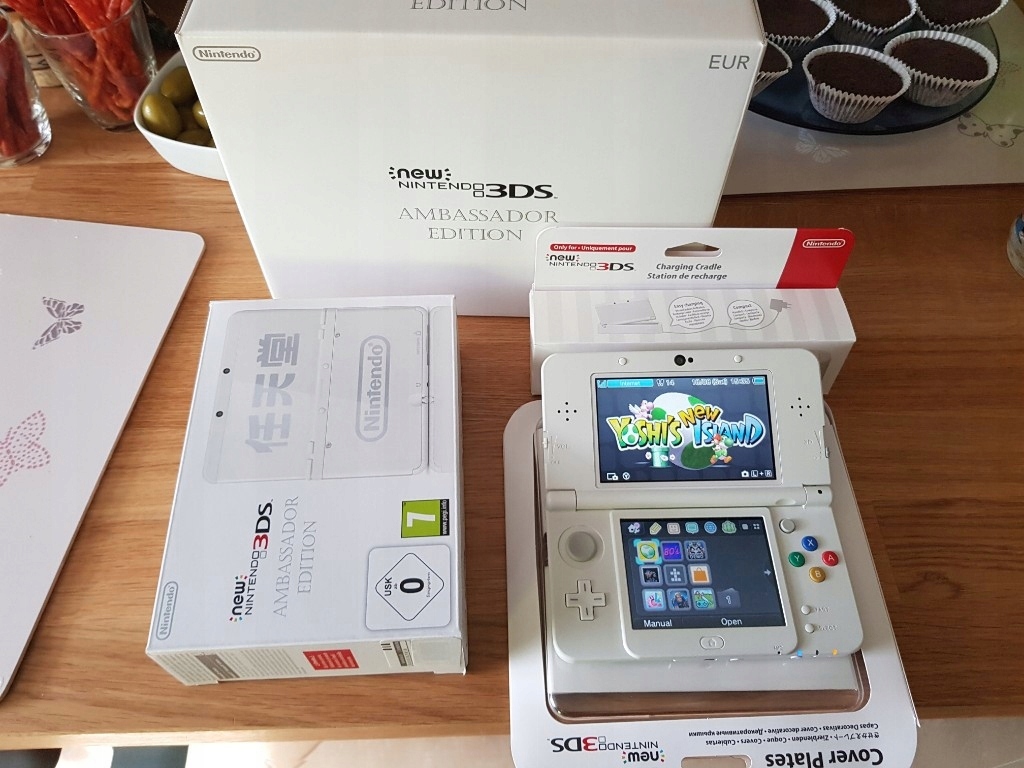 Nintendo 3ds ambassador clearance edition