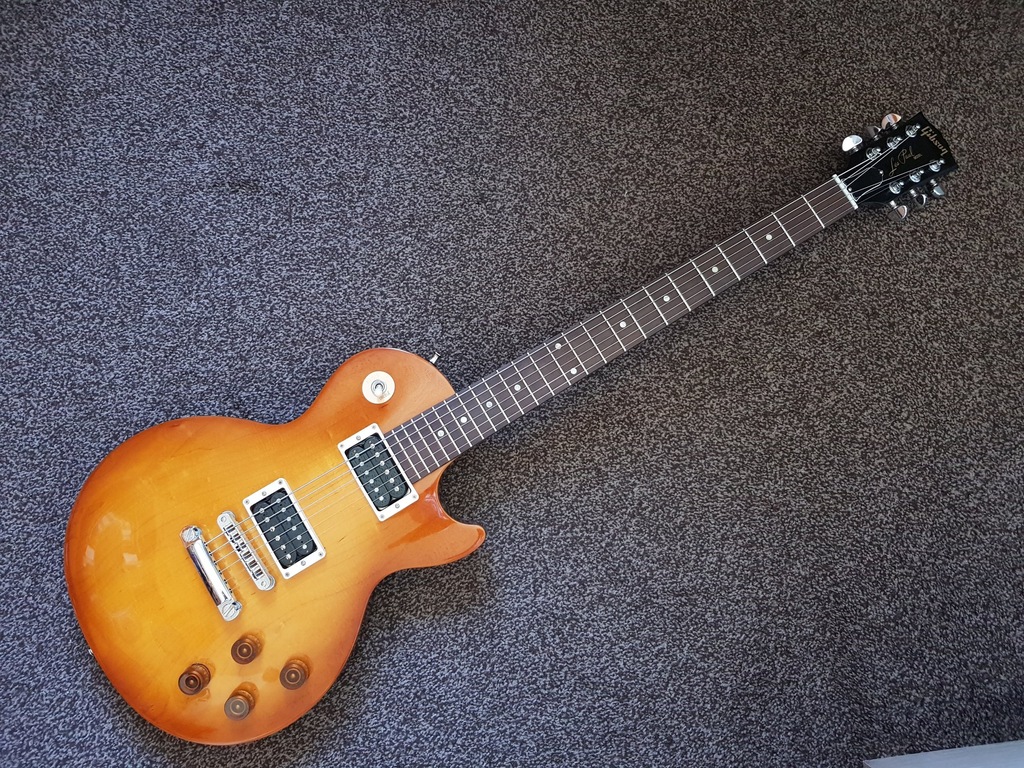 Gibson Les Paul Studio Baritone