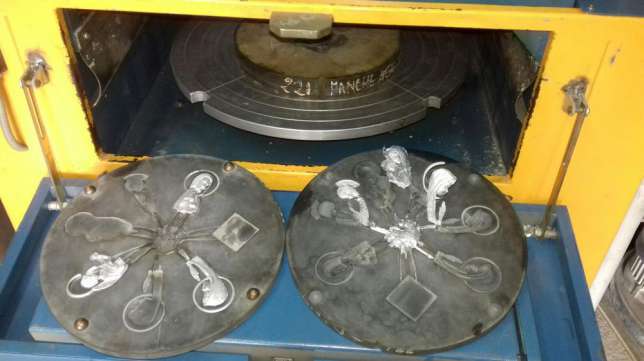 Odlewanie odśrodkowe metali , znal, ołów