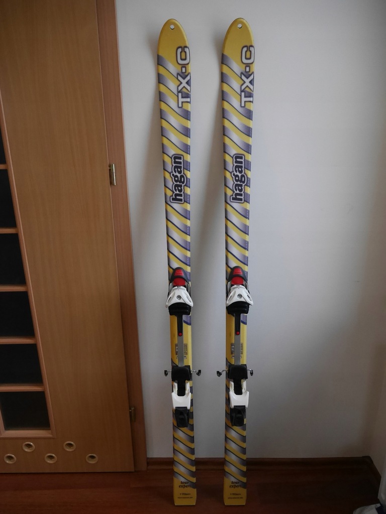 Narty skiturowe Hagan TX-C z wiązaniami i fokami