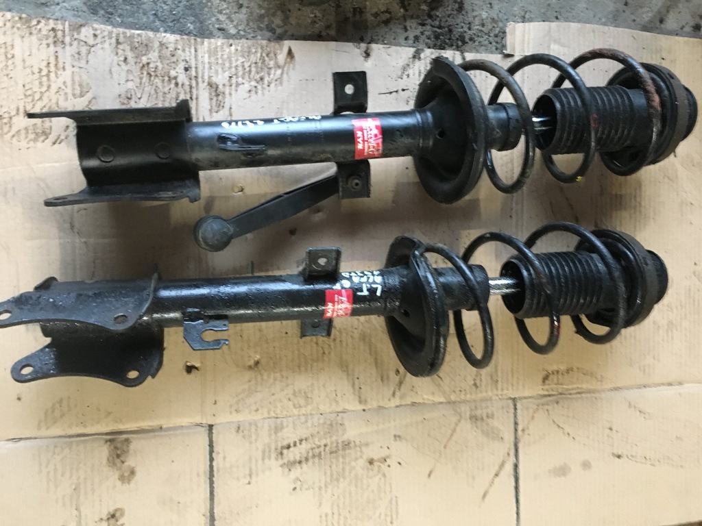 ALFA ROMEO GT 1.9 JTD  MACPERSON AMORTYZATOR  TYŁ