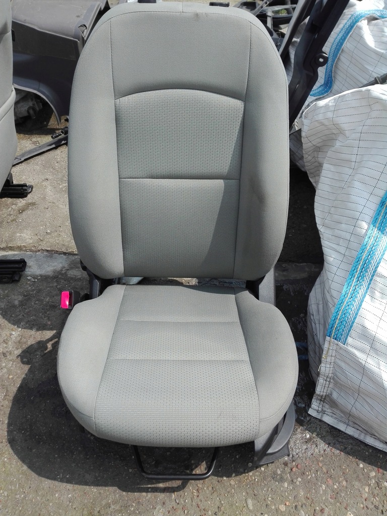 Fotel kierowcy lewy przód airbag Mazda 2 DY 5d 06r