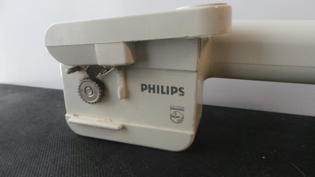 ELEKTRYCZNY OTWIERACZ DO PUSZEK PHILIPS