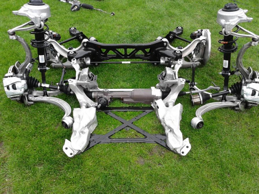 KOMPLETNA STRONA ZAWIESZENIA PRZÓD AUDI Q5 LIFT