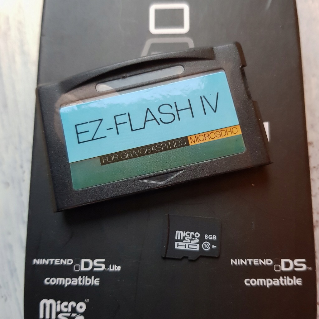 EZ Flash IV + 8GB - GBA DS i DS Lite - Flashcard