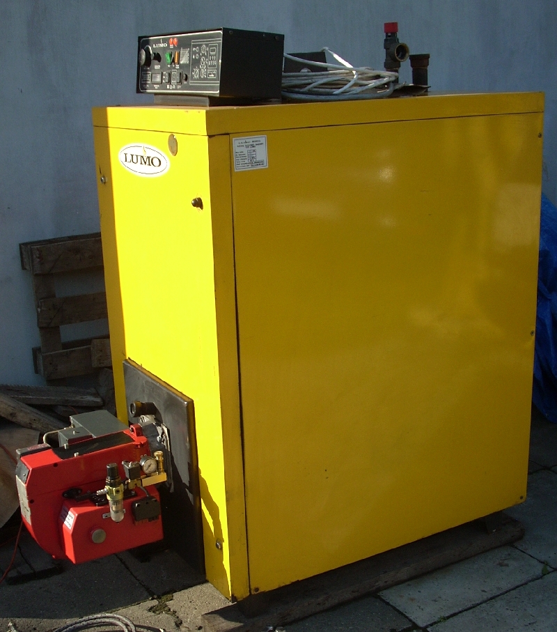 Piec olejowy  LUMO  90KW