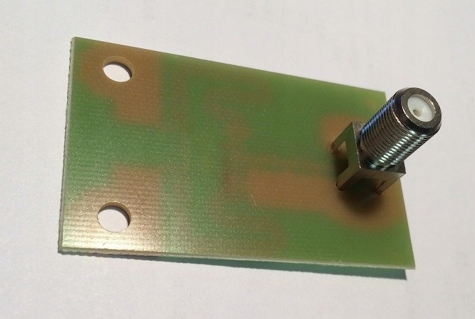 Symetryzator antenowy kanały 21-60 z filtrem LTE k