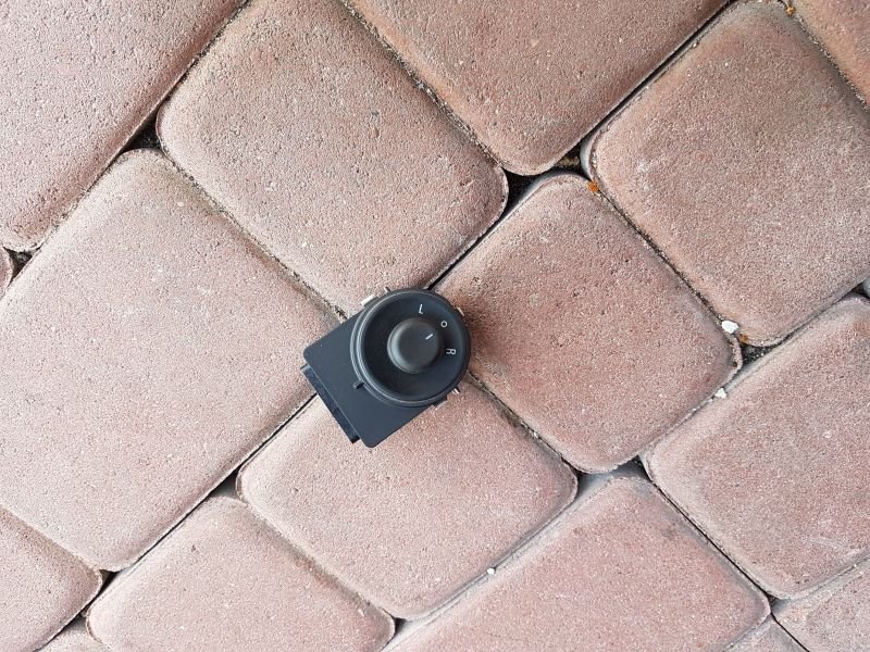 mirror control switch button ZAFIRA C 13271827