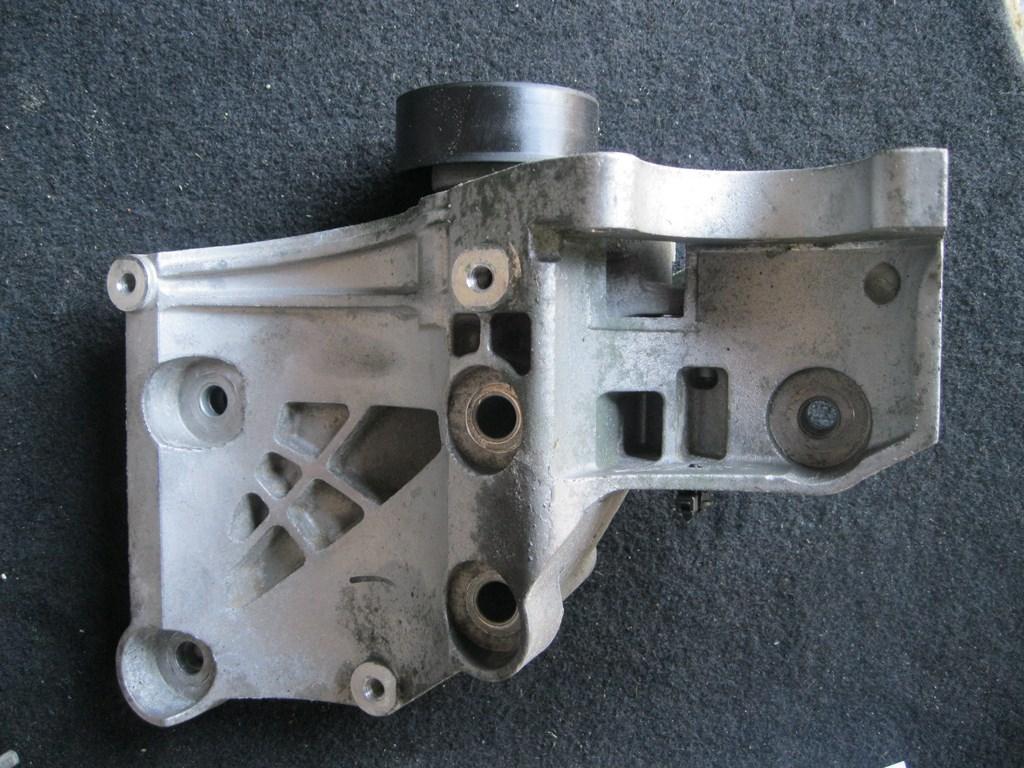 SUPPORT SAAB 95 2.0D
