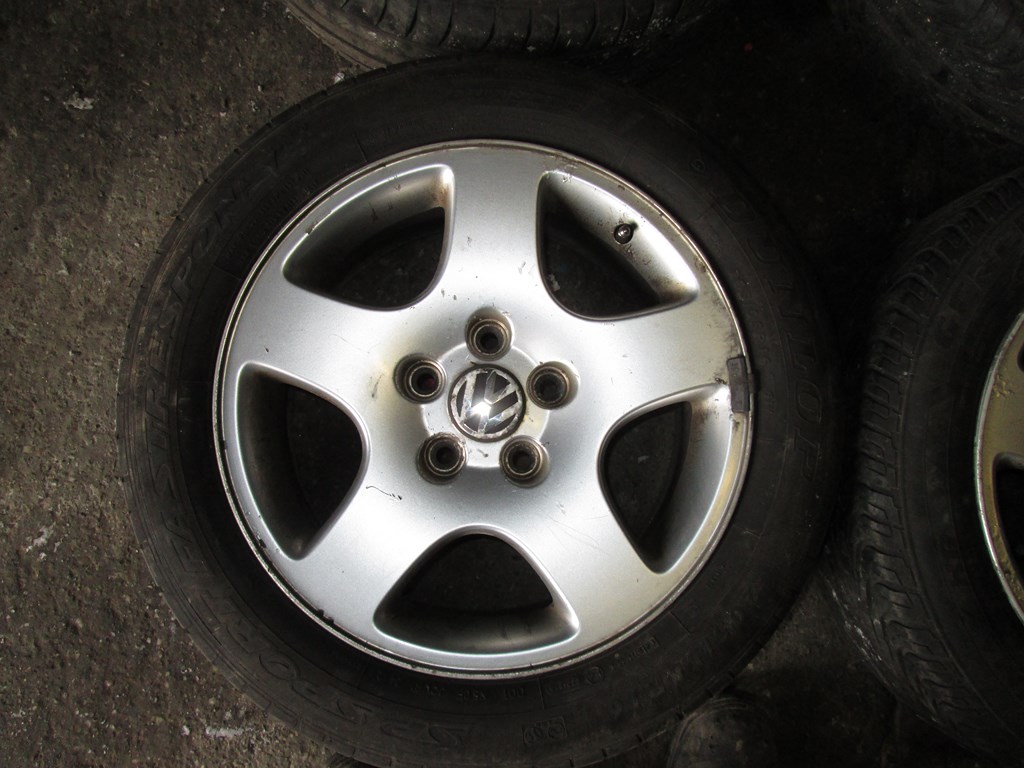 wheels discs tyres VW Golf 5 V 1K0 16\