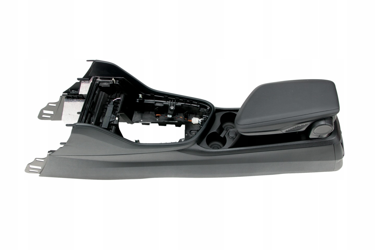 BMW F46 GRAN TOURER TUNEL central, armrest