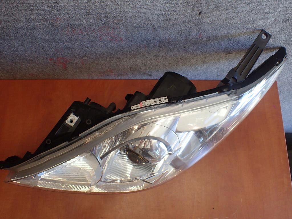 light front left MAZDA 5 LIFT 08-10 XENON