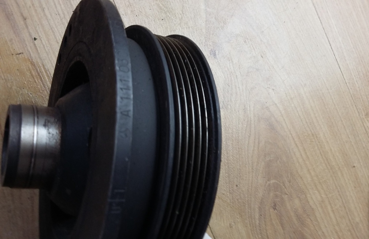 crank pulley MERCEDES E W210 2.0 B A1110300603 OE