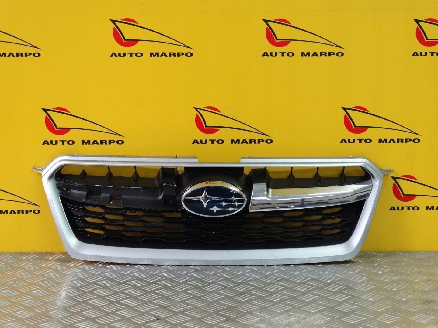 Subaru Impreza GC Kühlergrill FRONTGRILL Kühlergitter - Thumbnail 2