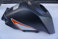 KTM RC 390 125 kryt nádrže