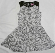 F&F ŚLICZNA SUKIENKA SUKIENECZKA BDB+