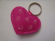 Brelok różowe SERDUSZKO kwiatki z filcu*