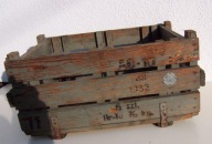 Skrzynia wojskowa specjalna, oznaczenia i symbole