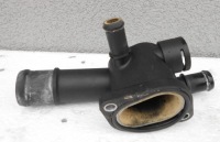 фото thumb №1, Корпус термостата патрубок vw audi 038121132d